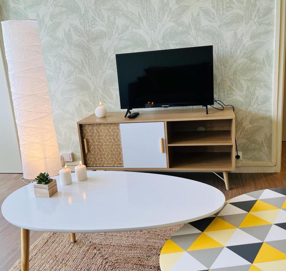 Espace 500 - Cosy, Wifi & Vue Sur La Ville Saint-Etienne  Exterior photo